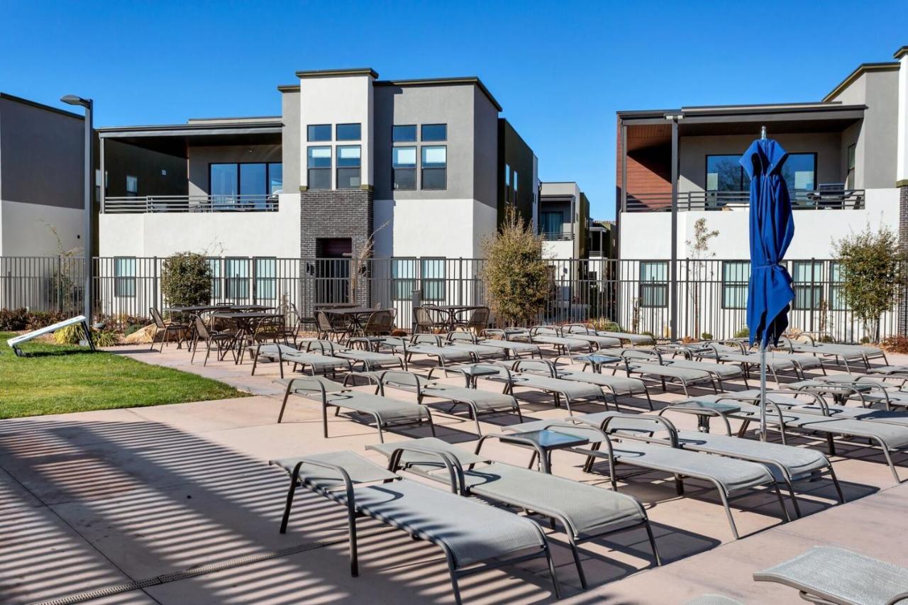 סנט ג'ורג' Villa #24 At Bloomington Country Club מראה חיצוני תמונה